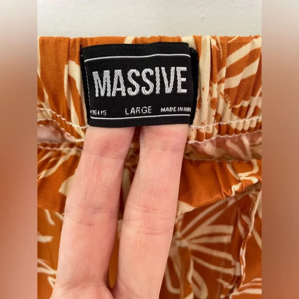 Super Massive Shop Men’s Swimming Trunks | Brown size large NEW WITH TAGS
